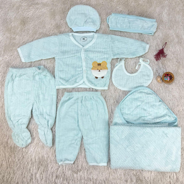 Imported 7 PCs Winter Fur stuff new born set