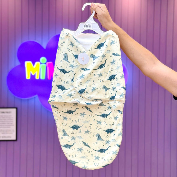 Printed fur Swaddle